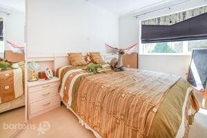 Photo 27- click for photo gallery